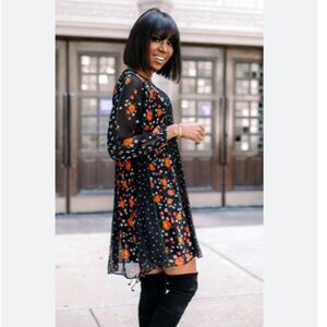 Ann Taylor Floral Pleated Shift Dress, Size L, NWT